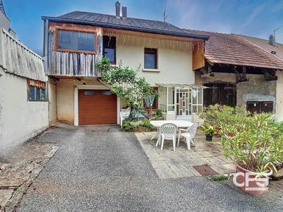 Maison de village - 98 m² - 5 pièces