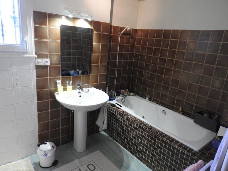 Maison - 102 m² - 5 pièces