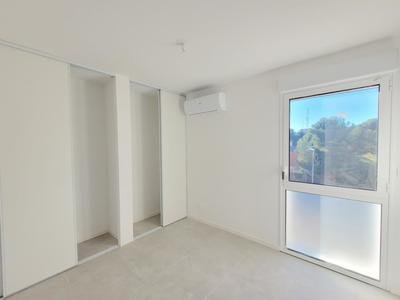 Appartement - 75 m² - 4 pièces