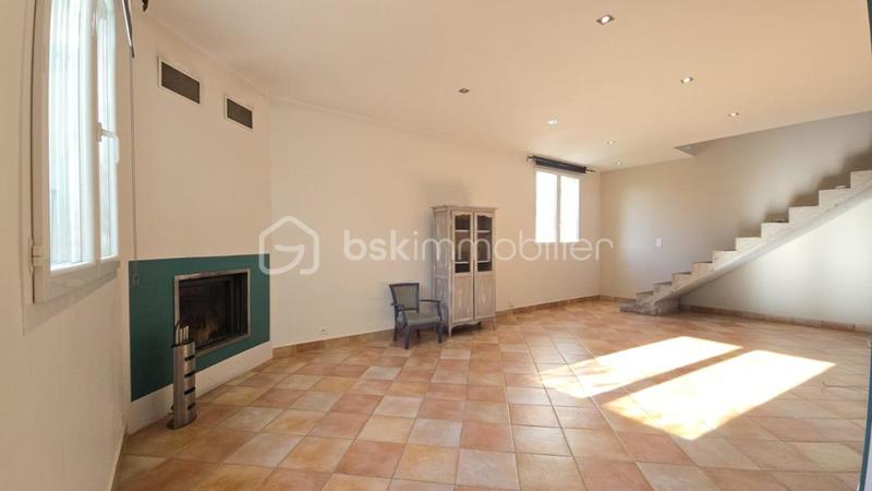 Propriété - 121 m² - 5 pièces