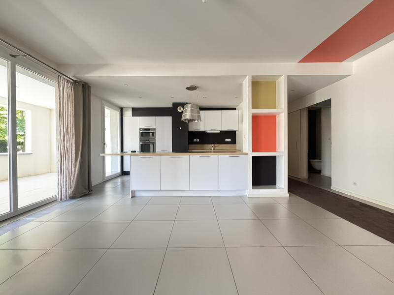Appartement - 135 m² - 4 pièces