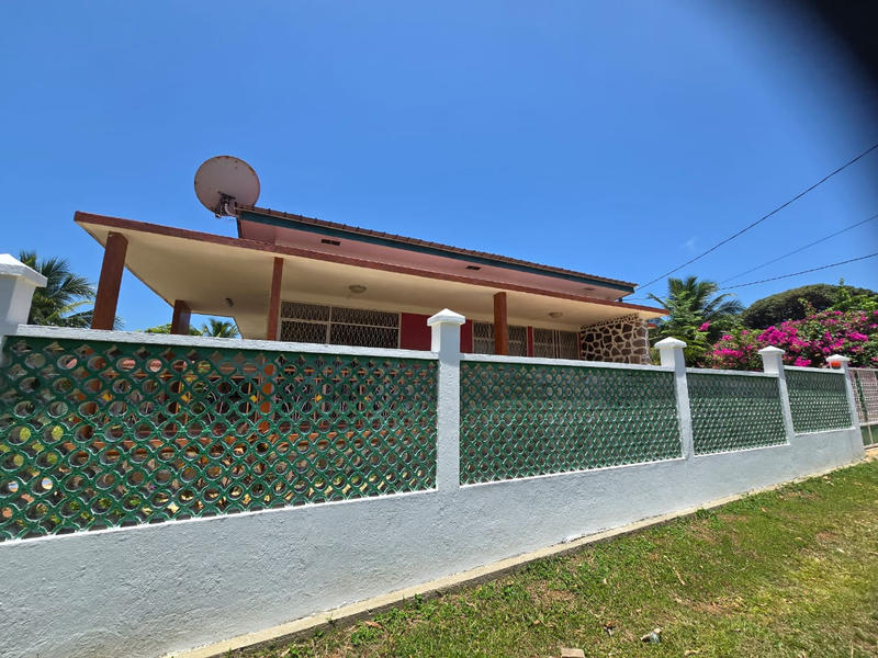 Villa - 95 m² - 4 pièces