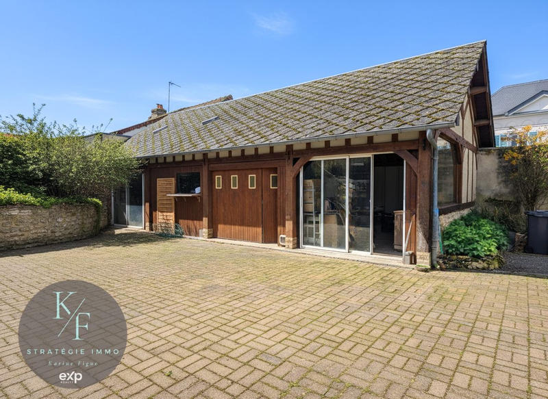 Maison ancienne - 170 m² - 8 pièces