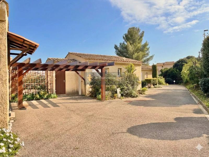 Maison - 64 m² - 3 pièces