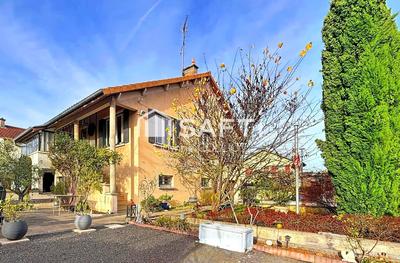 Maison - 126 m² - 7 pièces