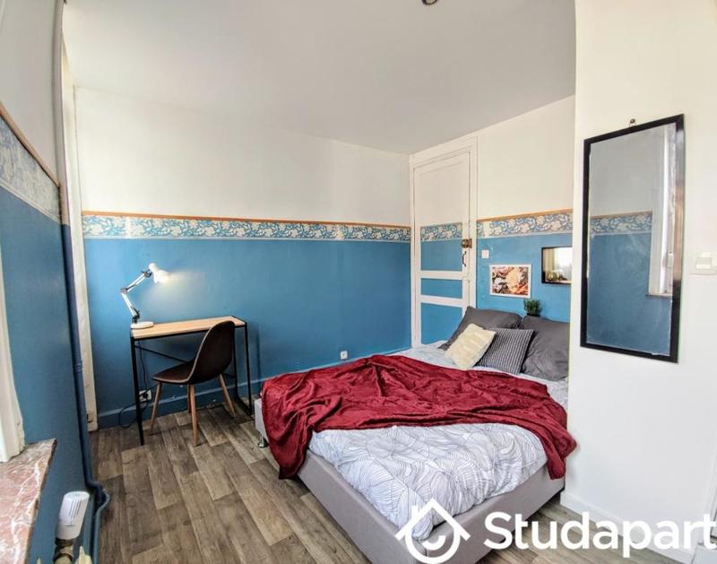 Chambre - 10 m² - 1 pièce