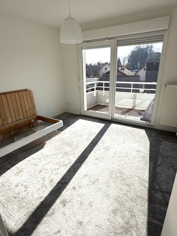 Appartement - 85 m² - 3 pièces