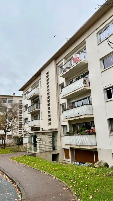 Appartement - 80 m² - 4 pièces