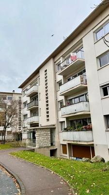 Appartement - 80 m² - 4 pièces