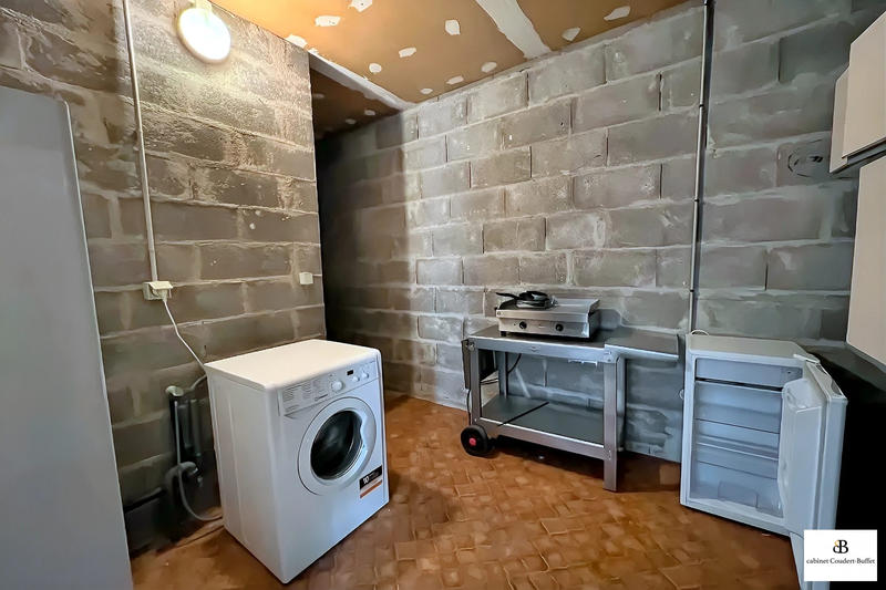 Maison - 93 m² - 4 pièces