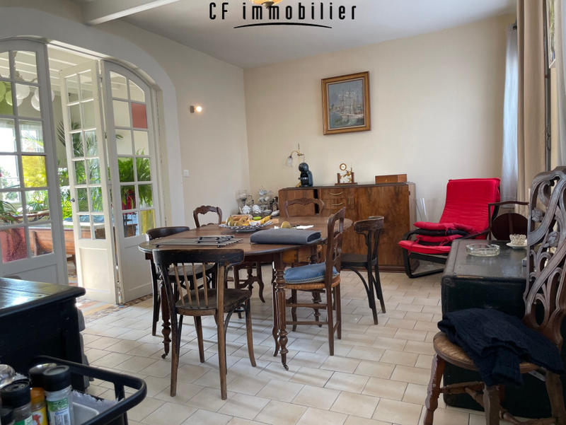 Maison - 137 m² - 5 pièces