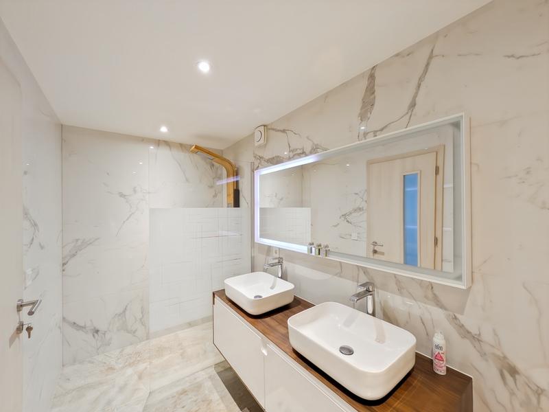 Maison - 155 m² - 5 pièces