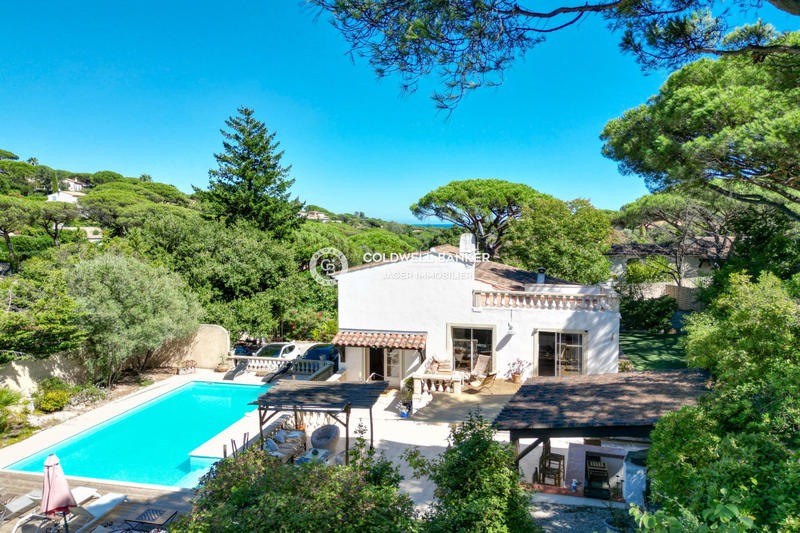 Villa - 206 m² - 6 pièces