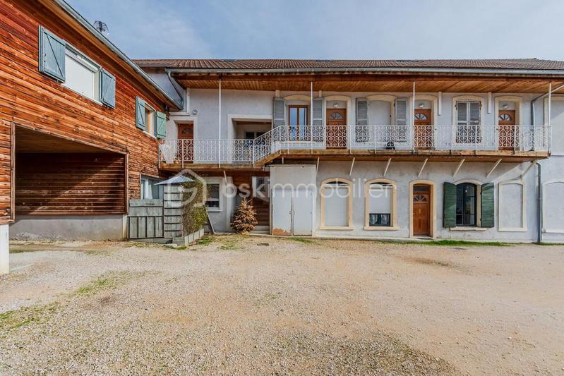 Duplex - 66 m² - 4 pièces