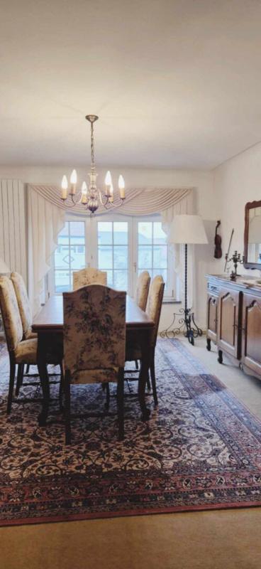 Maison - 210 m² - 7 pièces