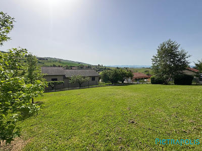 Terrain - 700 m²