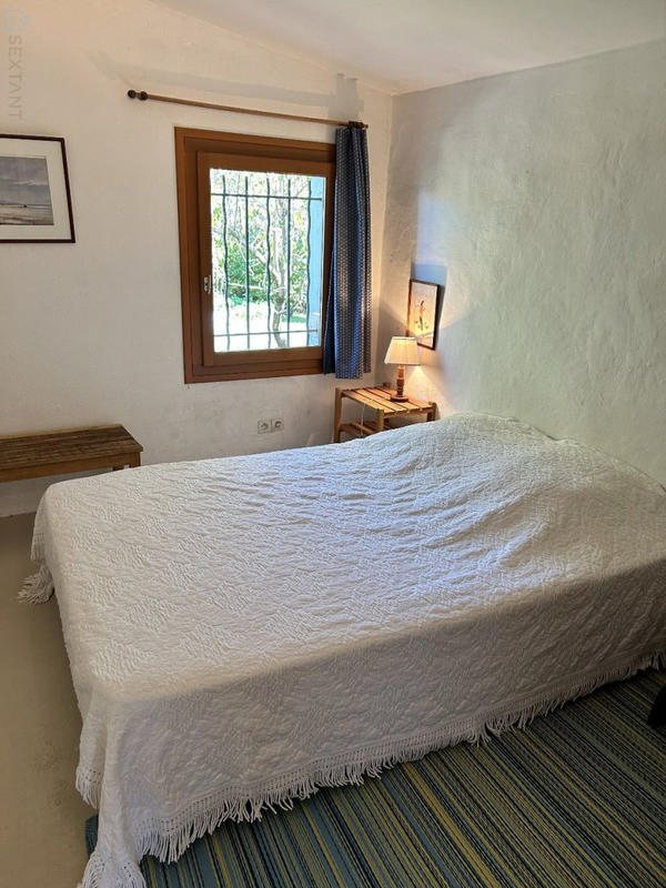 Maison - 187 m² - 9 pièces