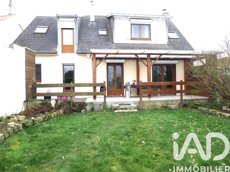 Maison - 110 m² - 5 pièces