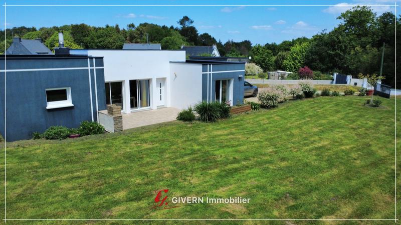 Maison - 99 m² - 5 pièces