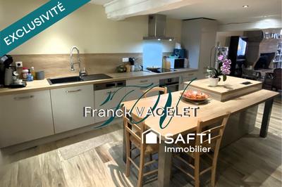 Maison de ville - 116 m² - 4 pièces