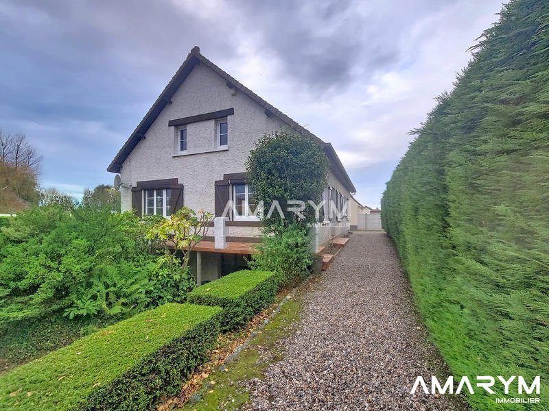 Maison - 180 m² - 6 pièces