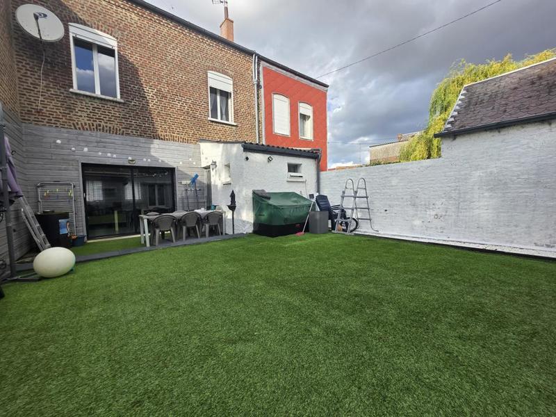 Maison de ville - 184 m² - 9 pièces