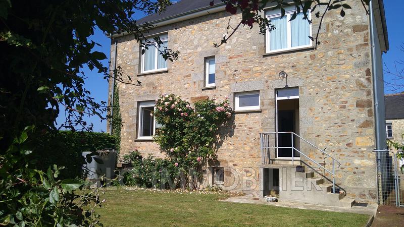 Maison de village - 126 m² - 4 pièces