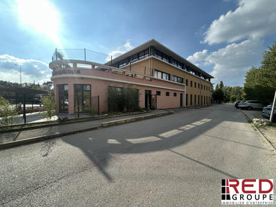 Local commercial - 200 m²