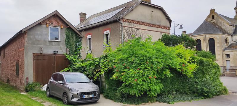 Maison - 240 m² - 6 pièces