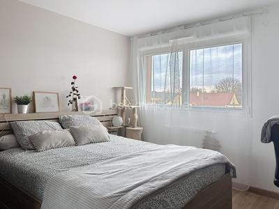 Appartement - 81 m² - 5 pièces