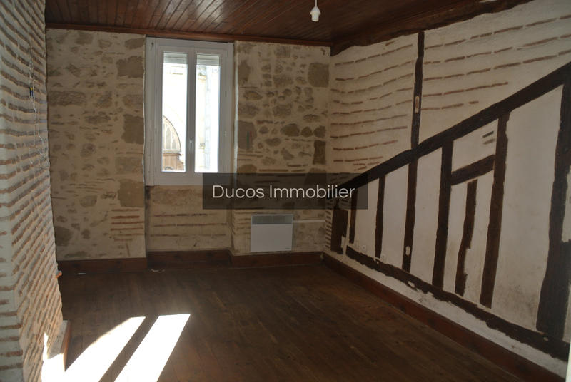 Maison - 230 m² - 7 pièces