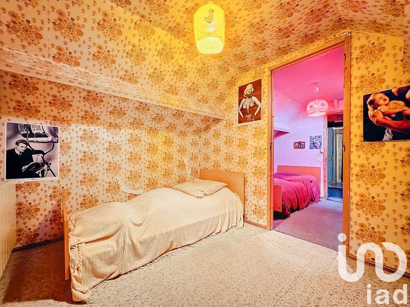 Maison - 83 m² - 5 pièces