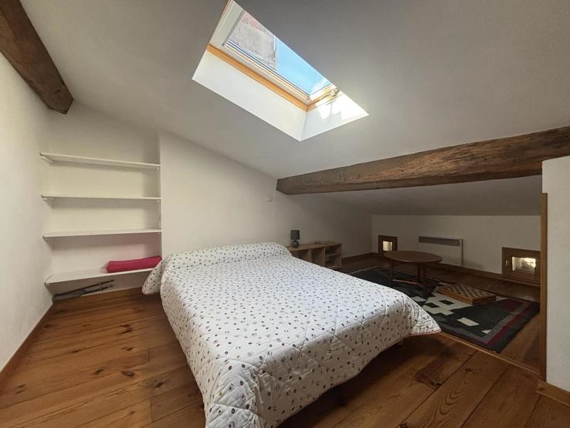 Studio - 45 m² - 3 pièces