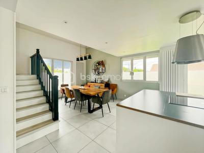 Maison - 116 m² - 5 pièces