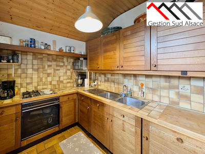 Maison - 166 m² - 8 pièces