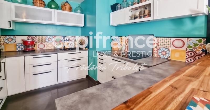 Appartement - 80 m² - 3 pièces