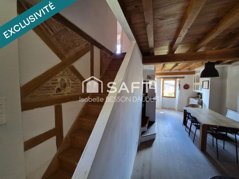 Maison - 182 m² - 7 pièces
