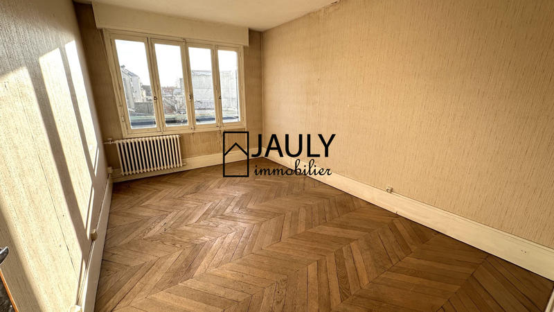 Local commercial - 373 m²