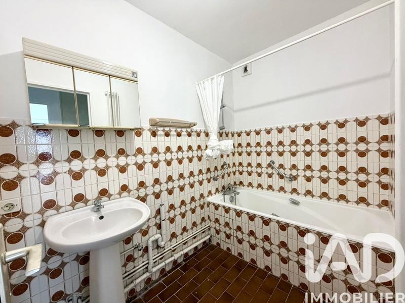 Appartement - 80 m² - 3 pièces