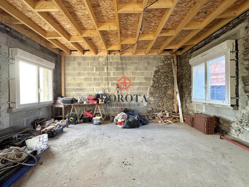 Maison ancienne - 182 m² - 4 pièces