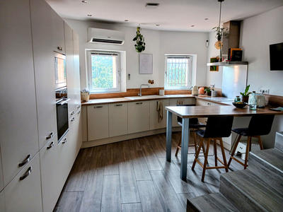 Maison de village - 185 m² - 3 pièces