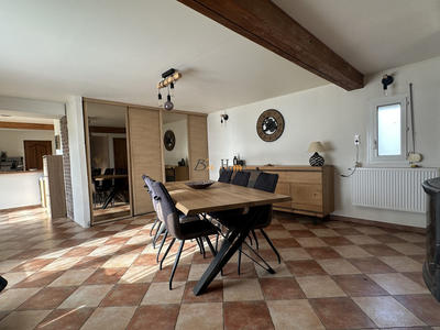 Maison - 158 m² - 5 pièces