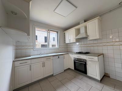 Maison de village - 160 m² - 7 pièces