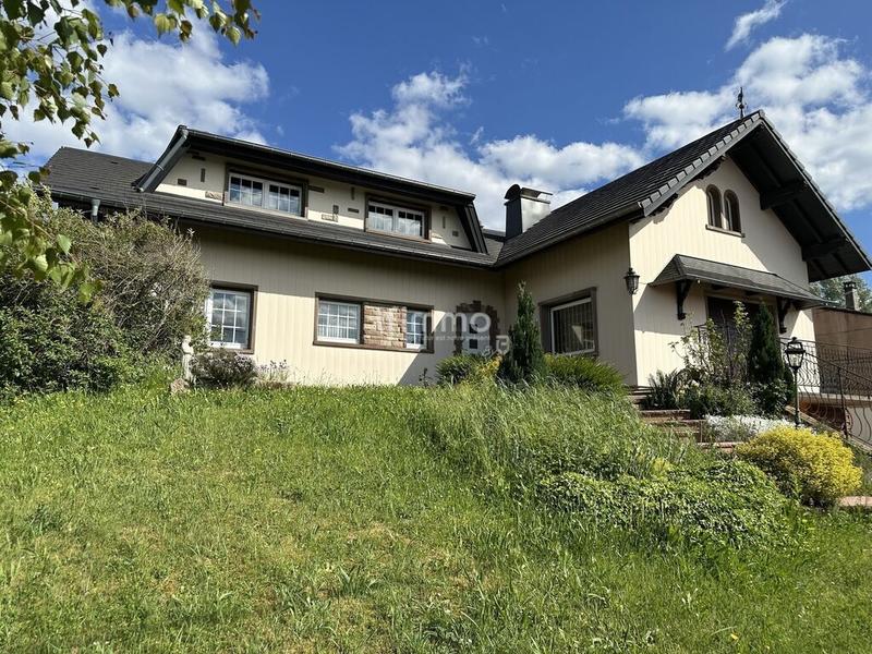 Maison - 178 m² - 5 pièces