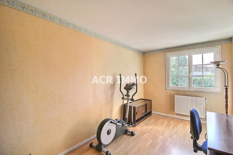 Maison - 96 m² - 5 pièces