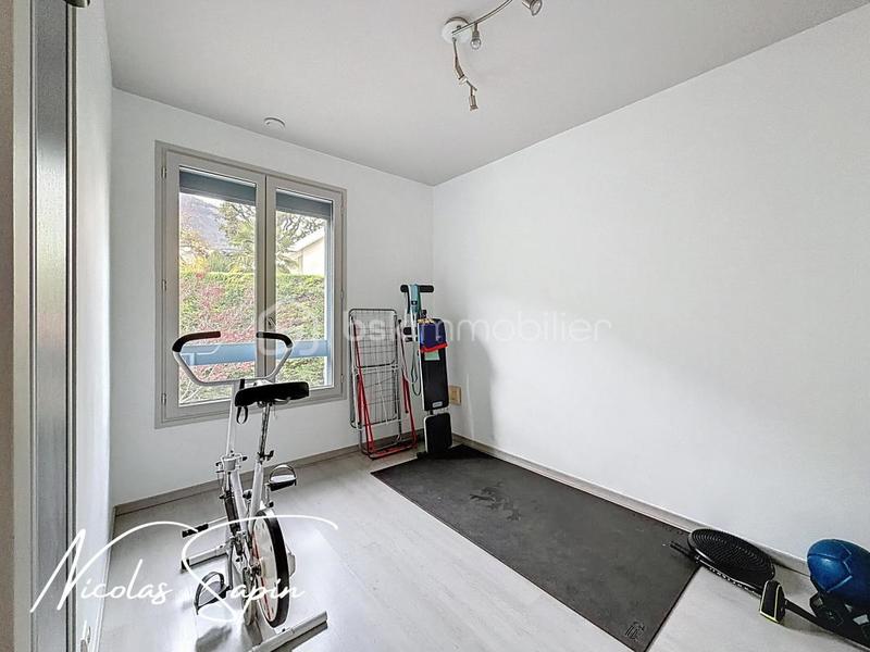 Maison - 152 m² - 6 pièces