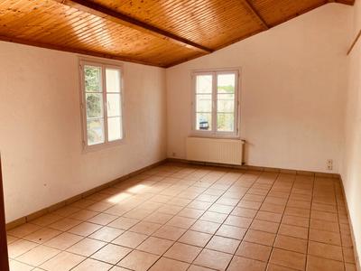 Maison - 67 m² - 5 pièces