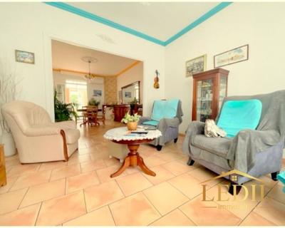 Maison bourgeoise - 134 m² - 5 pièces