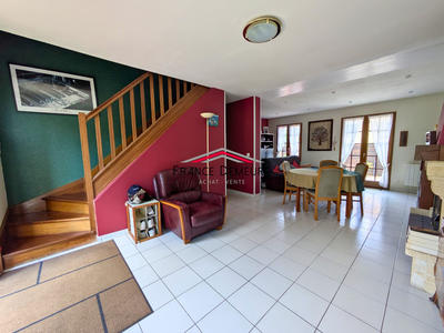 Maison - 100 m² - 6 pièces