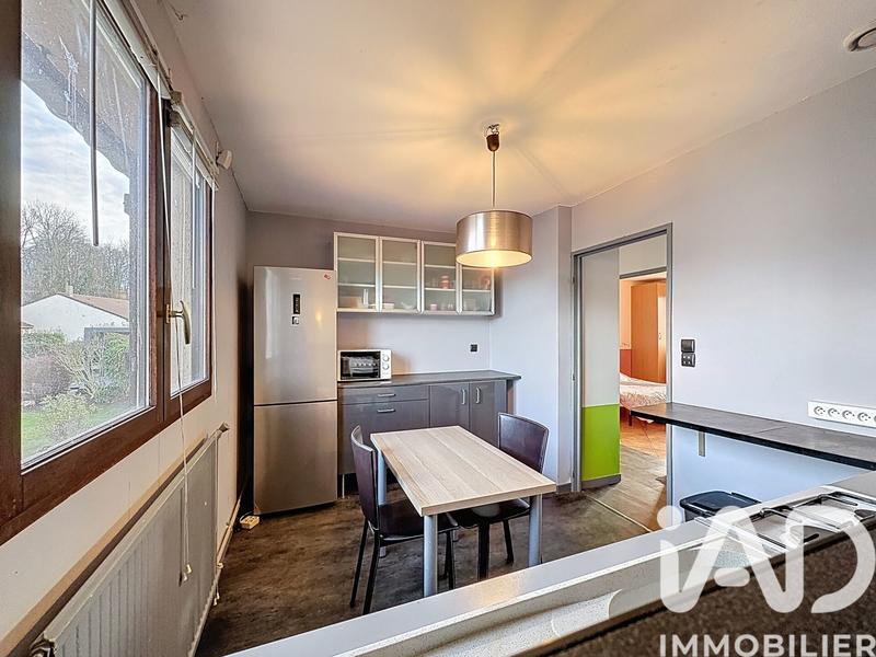 Maison - 90 m² - 5 pièces